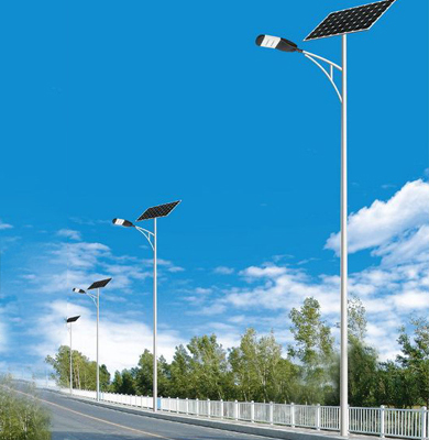 1742828123952659.jpg 民丰太阳能路灯.jpg