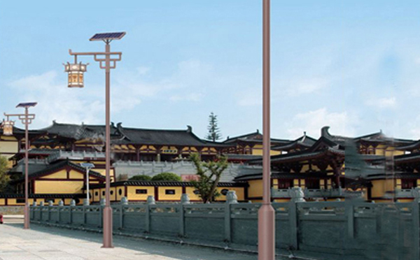 抗风型民丰太阳能路灯：保障稳定照明不受风害