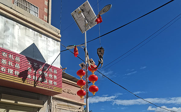 民丰智慧路灯如何实现城市节能管理